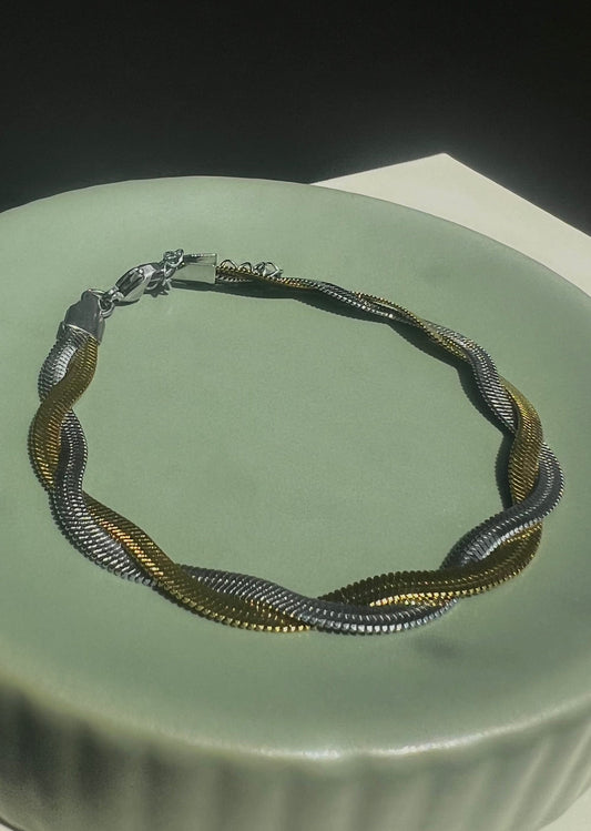 The Essential Twisted Duo Bracelet