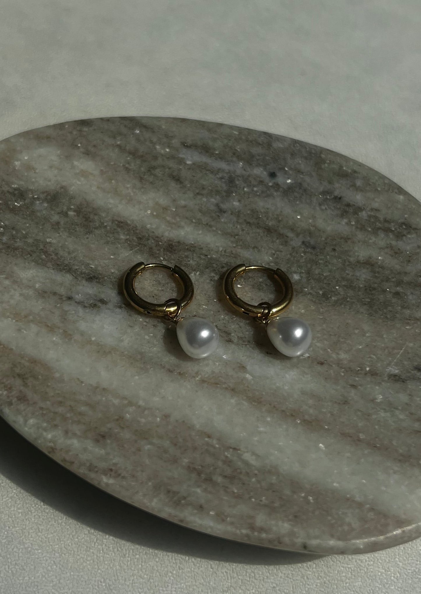 The Essential Pearl Drop Earrings