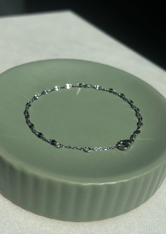The Essential Dainty Chain Bracelet
